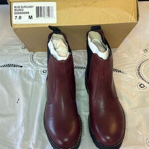 Dirty Laundry Women's Margo Burgundy Platform Ankle Chelsea Boots Size 7